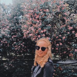 Meet your Posher, Quincy